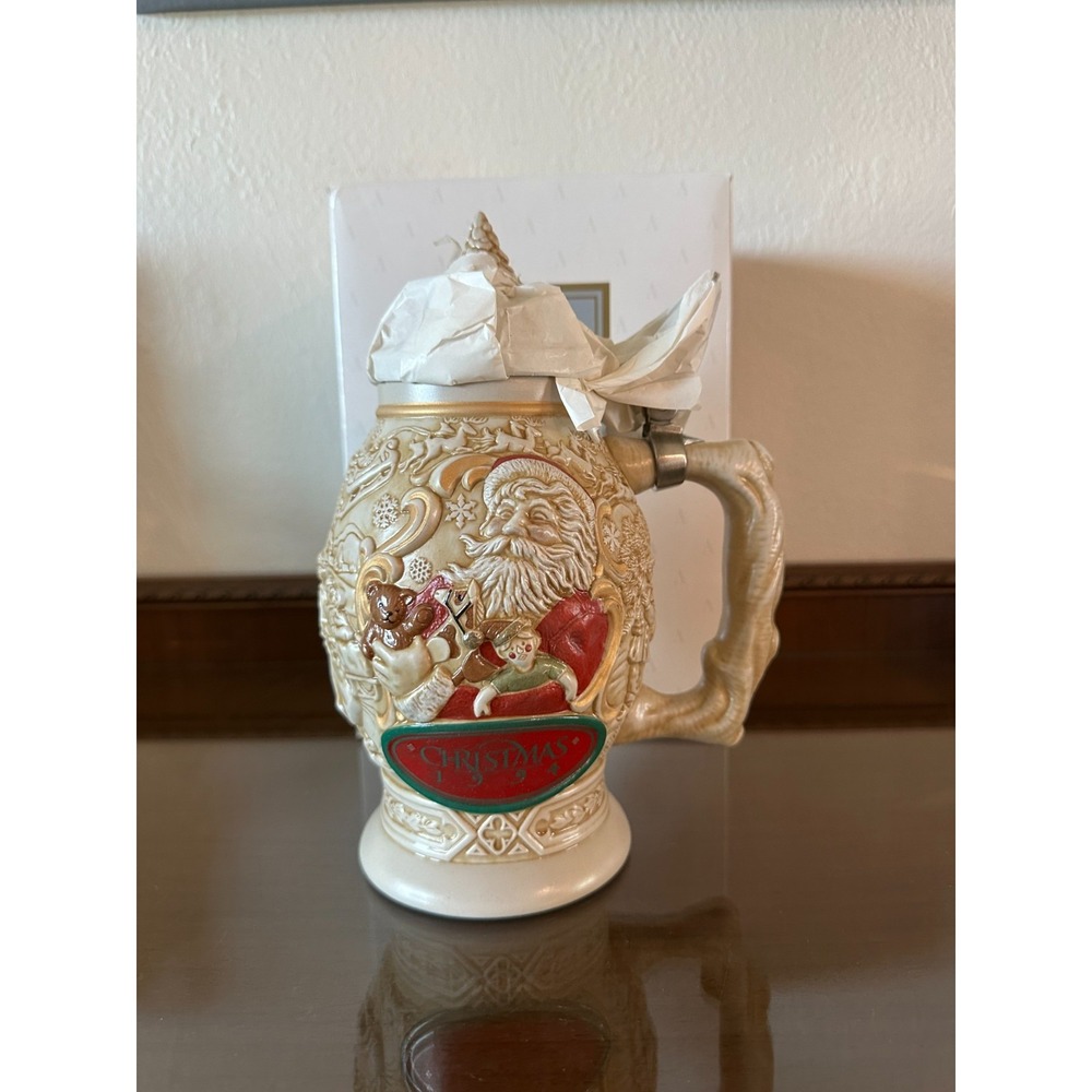 Vintage‎ Avon Father Christmas Stein Brand New w/ Box